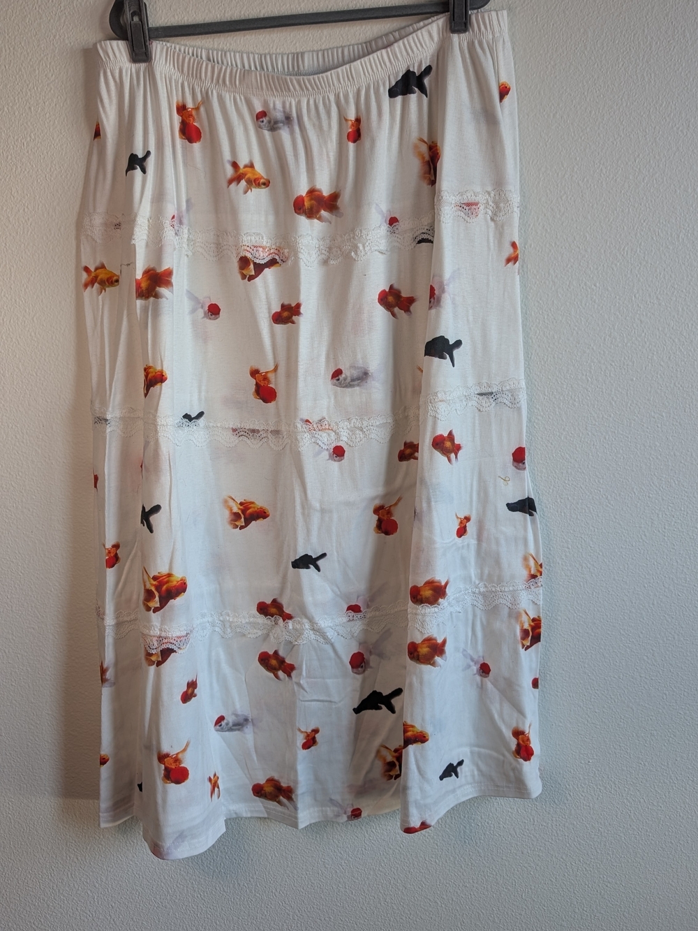 SHEIN White Maxi Skirt with Goldfish Print